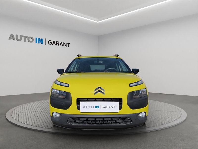 Citroën C4 Cactus (2015) 1.2 81kW, ČR, Serv. kniha, Tem - fotka 2 z 23