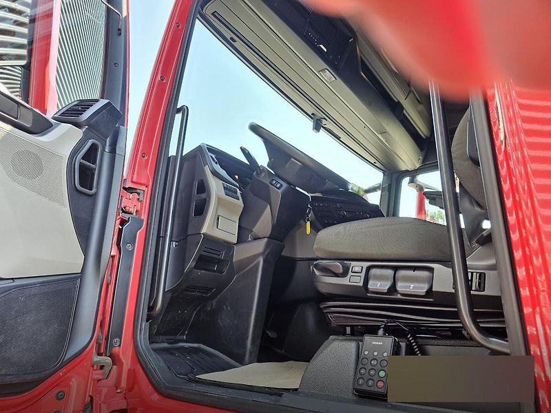 MAN TGX (2022) 33.580 BL 6x4 tahač 120t  - fotka 11 z 22