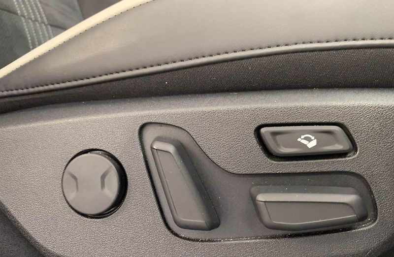 Kia EV6 GT-Line 77.4kWh Meridian Pano - fotka 8 z 19