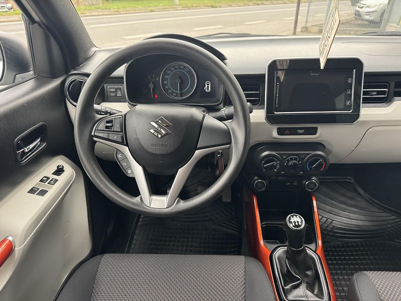 Suzuki Ignis 1,2DualJet 4x4 - fotka 10 z 15