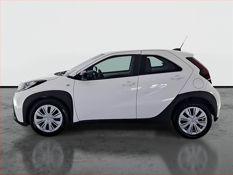 Toyota Aygo (2022) 1.0, Serv.kniha, Tempomat - fotka 3 z 17