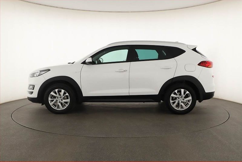 Hyundai Tucson (2020) Adventure 1.6 CRDi, ČR,1.maj - fotka 3 z 21