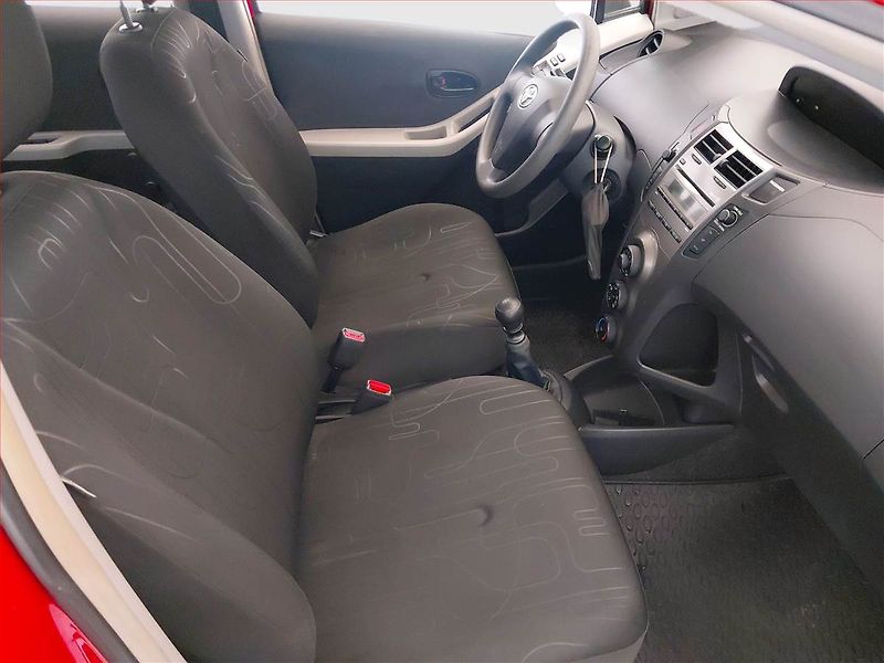 Toyota Yaris (2009) 1.33 Dual VVT-i, Eko.zaplacen - fotka 9 z 15