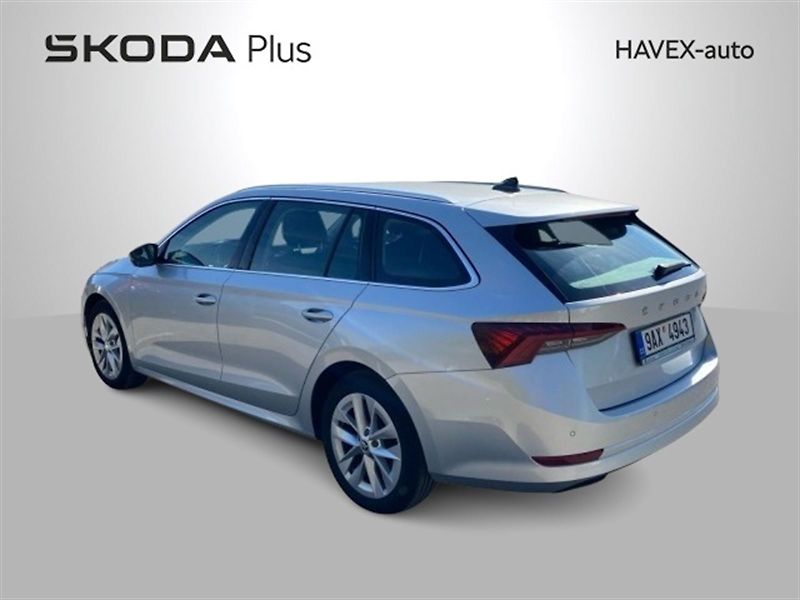 Škoda Octavia (2023) Combi 2.0 TDI DSG Style + - fotka 2 z 5