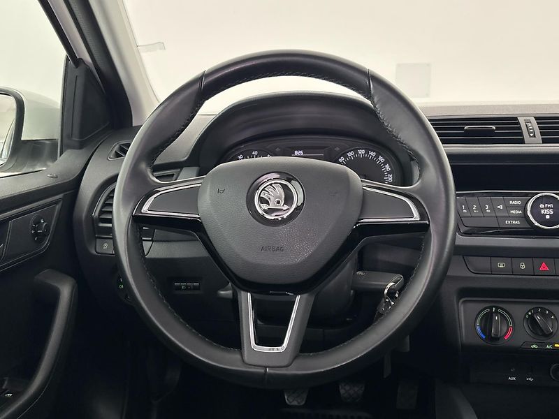 Škoda Fabia Active - fotka 18 z 27