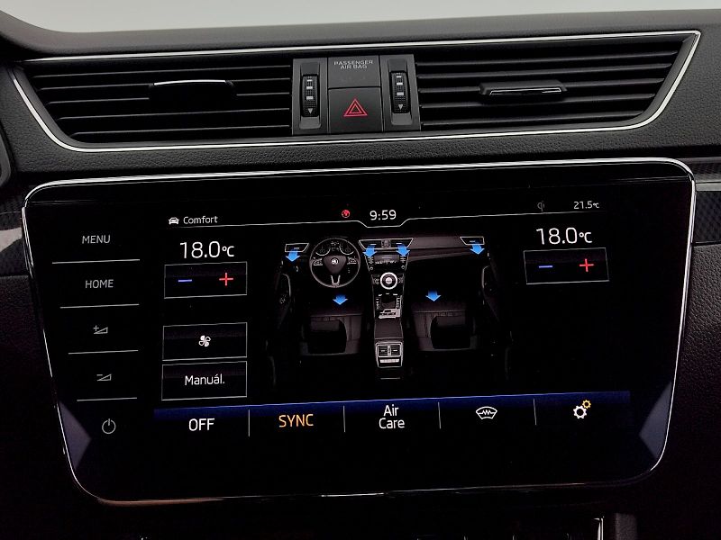 Škoda Superb (2018) SportLine 2,0 tsi 200 Kw DSG 4 - fotka 12 z 32