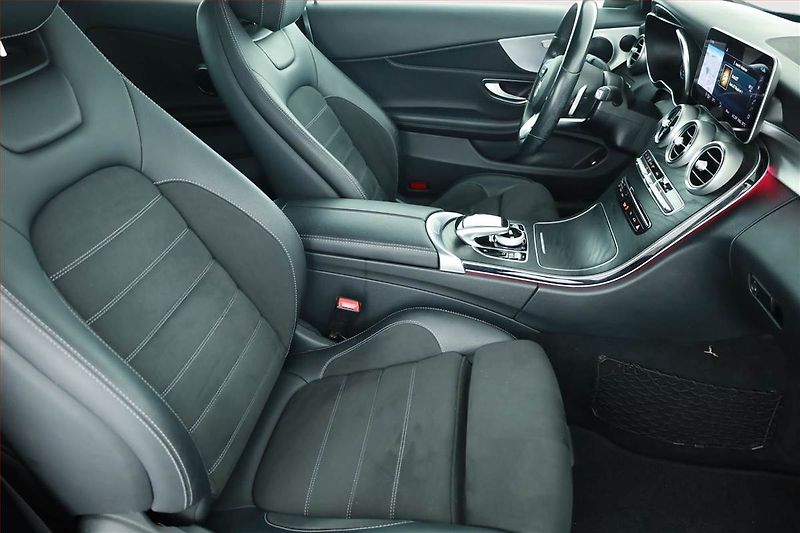 Mercedes-Benz Třídy C (2018) C 220 d - fotka 7 z 24