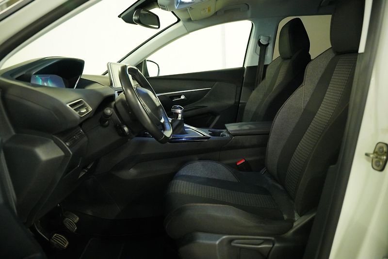 Peugeot 3008 - fotka 11 z 25