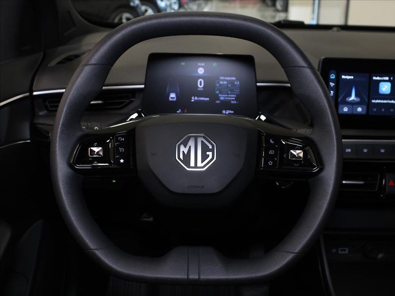 MG MG3 1,5 i EMOTION 7590KM! ČR - fotka 9 z 21