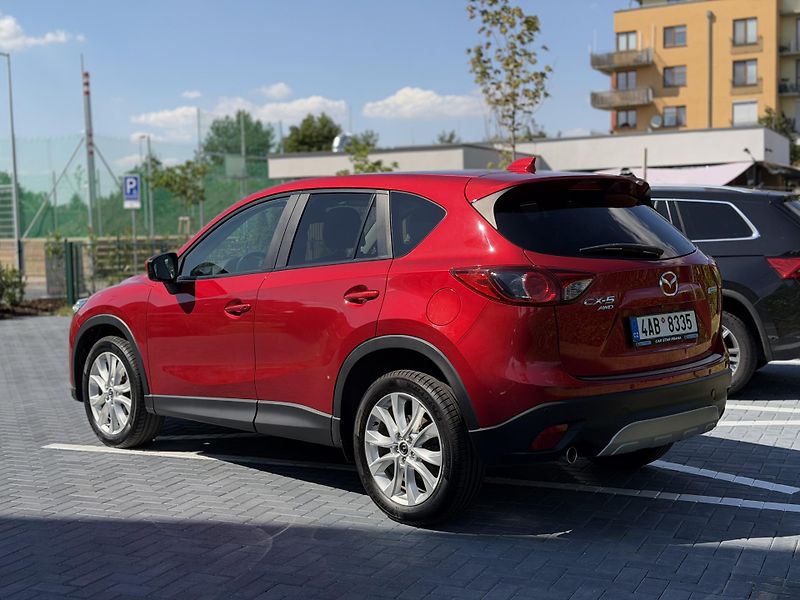 Mazda CX-5 (2014) 2.2 Skyactiv-D 129 kW/automat - fotka 3 z 20