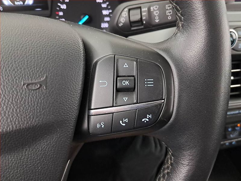 Ford Focus (2018) 1.5 TDCi, Tempomat - fotka 18 z 20