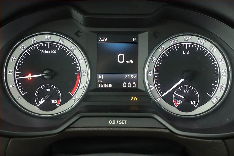Škoda Octavia (2019) Scout 2.0 TDI, 4X4, Automat - fotka 8 z 21