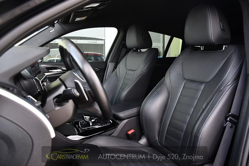 BMW X4 xD30d M-SPORT NTOP TAŽNÉ ČR 1M - fotka 11 z 54