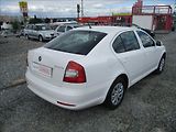 Škoda Octavia 1,4 i, klimatizace, servis, - náhled 8