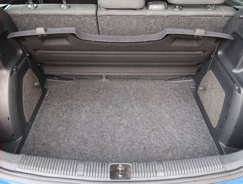 Škoda Fabia (2008) 1.2, po STK, servisované - fotka 12 z 13