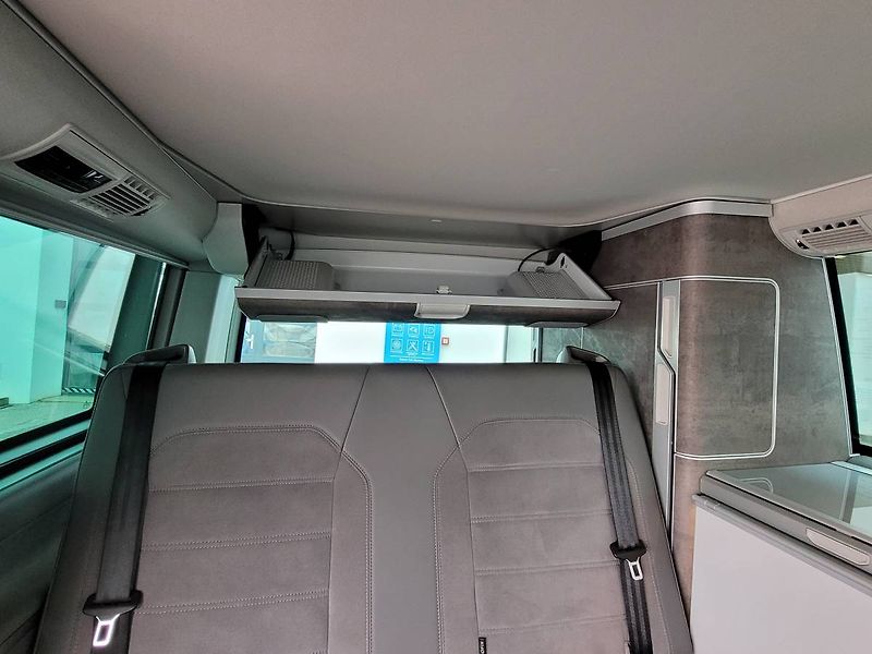 Volkswagen California (2024) 2.0 TDI DSG 4M Ocean UZÁVĚRKA - fotka 35 z 116