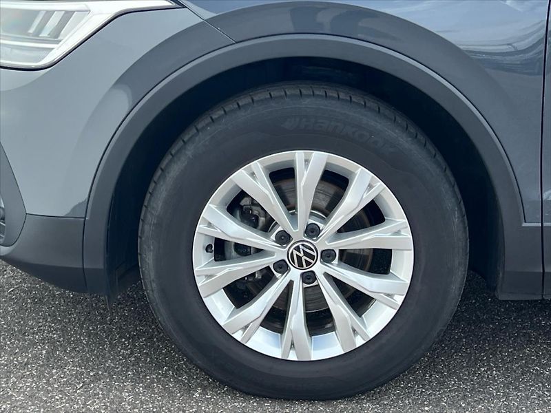 Volkswagen Tiguan 1,5 TSi 110kW 7DSG LIFE - fotka 12 z 25