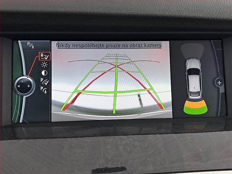 BMW Řada 5 (2010) 530d xDrive GT, 4X4, Automat - fotka 24 z 24