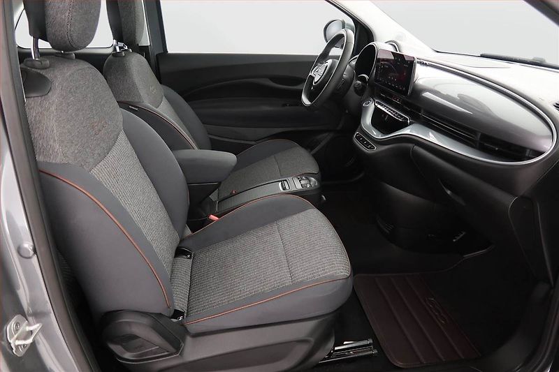 Fiat 500e (2021) 42 kWh, SoH 91%, Automat - fotka 9 z 22