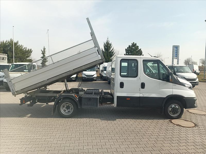 Iveco Daily 3,0   50C16HZD - fotka 7 z 15