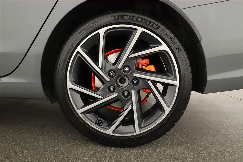 Hyundai i30 (2021) N-Line 1.5 T-GDI MHEV, Navi - fotka 11 z 21