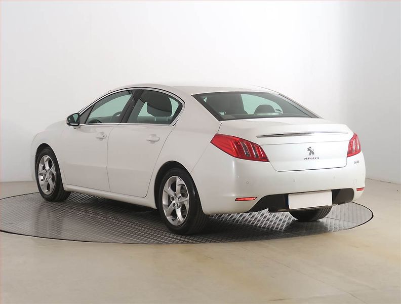 Peugeot 508 (2011) 2.0 HDi, Tempomat - fotka 4 z 17