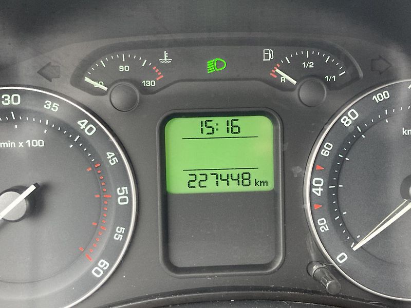 Škoda Octavia (2006) Combi 1,9 TDI, tažné, serviska - fotka 19 z 21