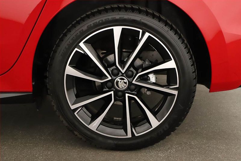 Škoda Fabia (2024) Monte Carlo 1.5 TSI - fotka 12 z 16