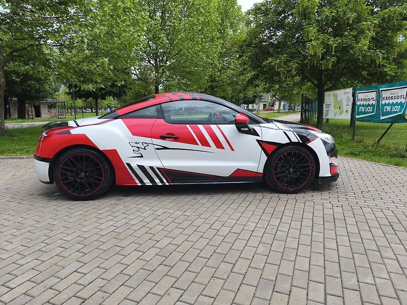 Peugeot RCZ 2.0 Hdi 120 Kw - fotka 12 z 27