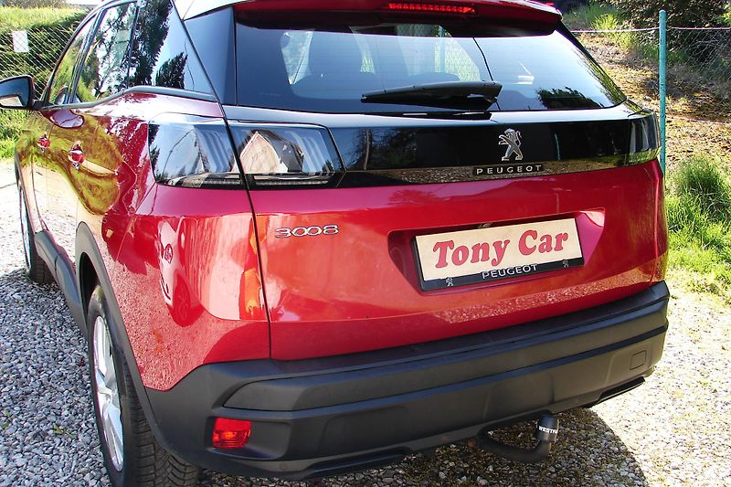 Peugeot 3008 1.5 BlueHDi 131PS 8EAT LED NAV - fotka 35 z 46