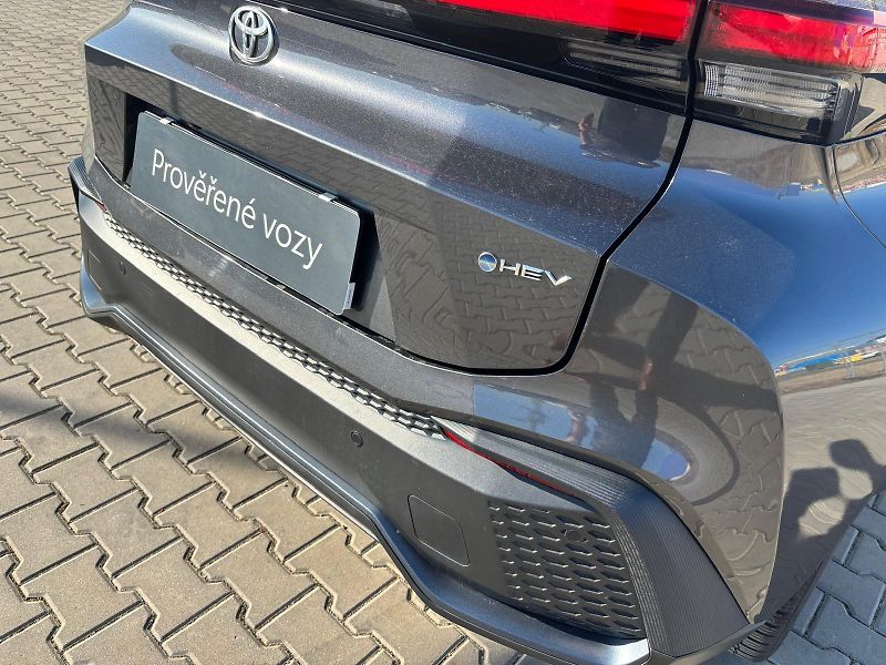 Toyota C-HR 2,0 HEV e-CVT Style - fotka 27 z 27