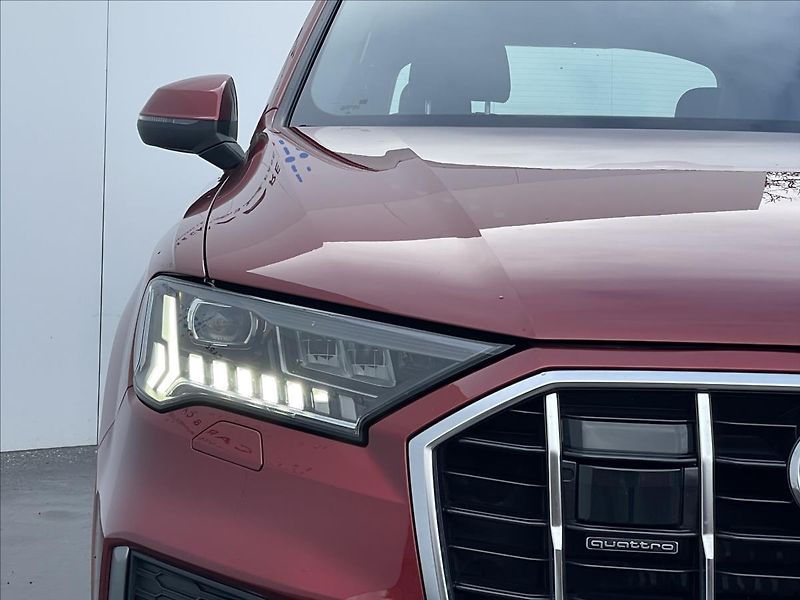 Audi Q7 3,0 TDI quatro S line TAŽNÉ - fotka 22 z 25