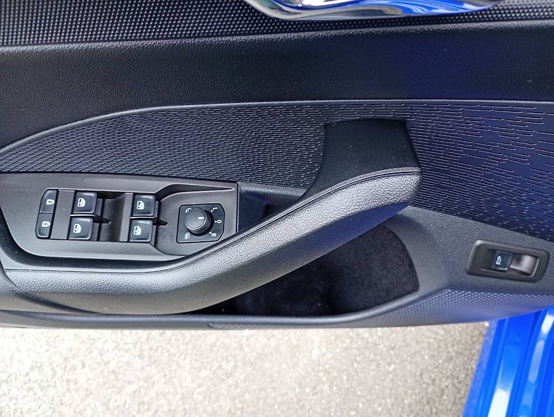 Škoda Octavia (2022) 2.0 TDI 110 kW DSG Clever pake - fotka 28 z 36