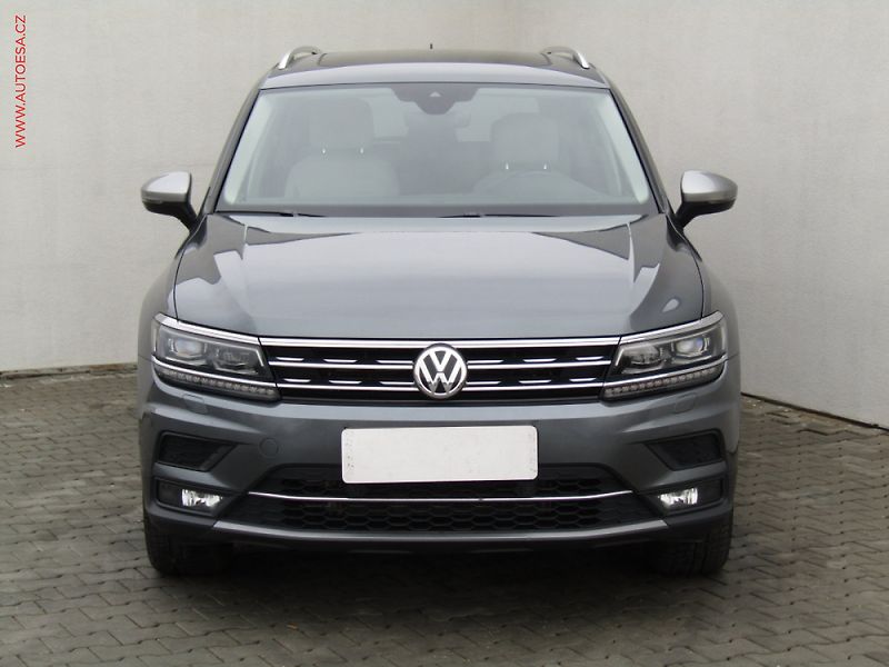 Volkswagen Tiguan (2019) 2.0 TDi 4motion, 4x4, navi - fotka 2 z 3