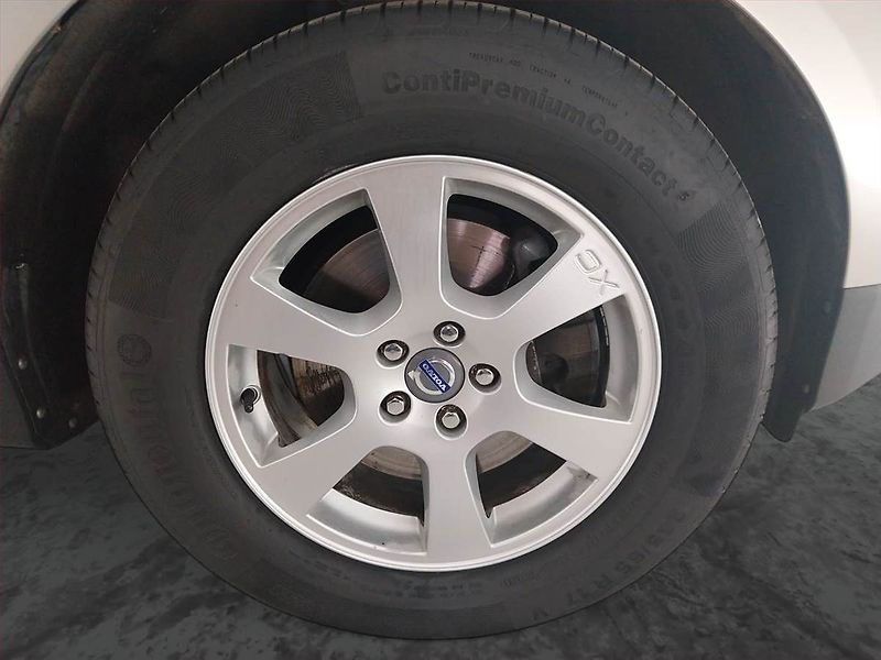 Volvo XC60 (2011) D5, 4X4, Automat, Kůže - fotka 15 z 19