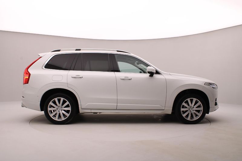 Volvo XC90 T6 AWD MOMENTUM AUT  - fotka 13 z 42