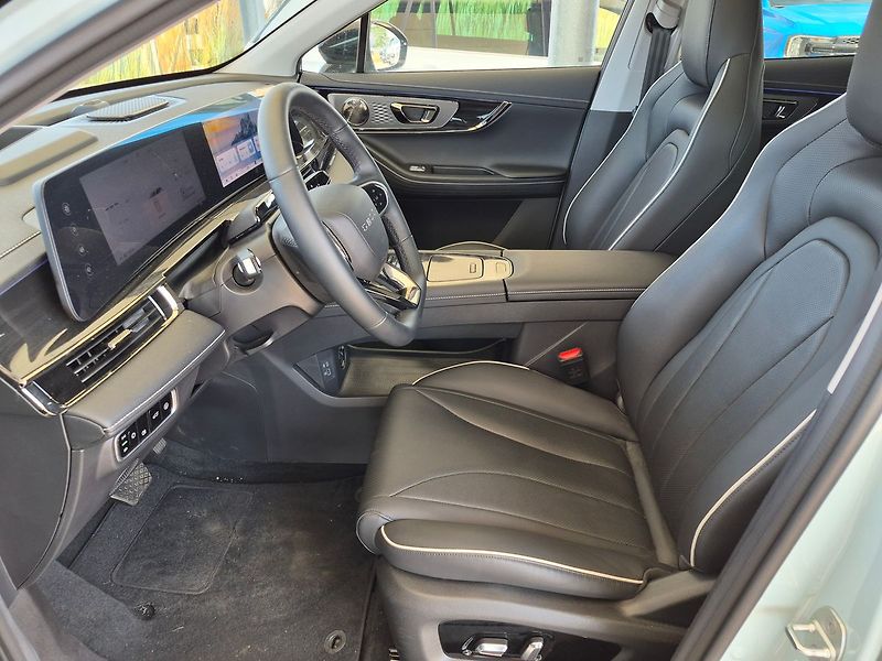 Omoda 5 (2025) SHS-H 1,5 HEV Premium - fotka 5 z 22