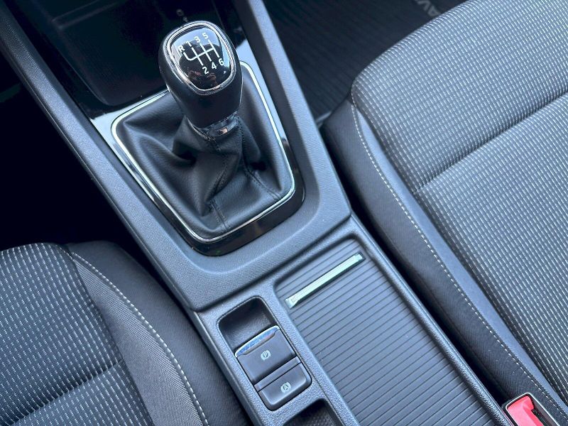 Škoda Octavia (2022) 2.0 TDI 85kW Ambition Plus Nez - fotka 29 z 35