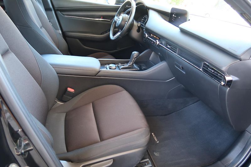 Mazda 3 HB 2,0 G150 AT Plus ČR,servisk - fotka 24 z 37