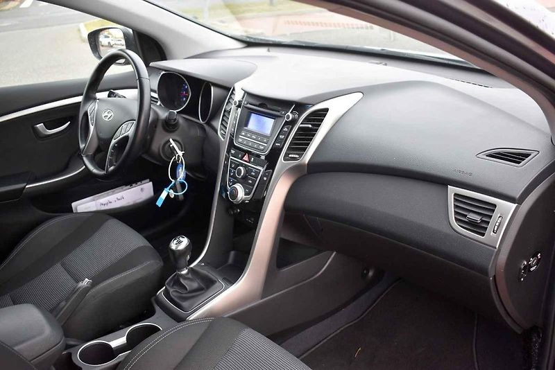 Otestovali jsme Hyundai i30 kombi minulé generaci se zážehovou šestnáctistovkou