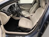 Volvo V40 D2 MOMENTUM CZ 1.maj. - náhled 2