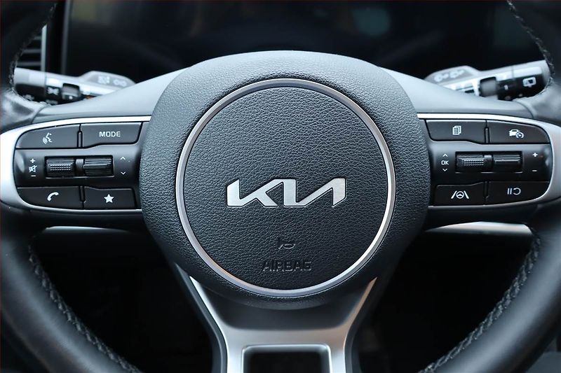 Kia Sportage (2022) 1.6 T-GDI - fotka 22 z 25