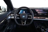 BMW Řada 5 550e xDrive Touring - náhled 30