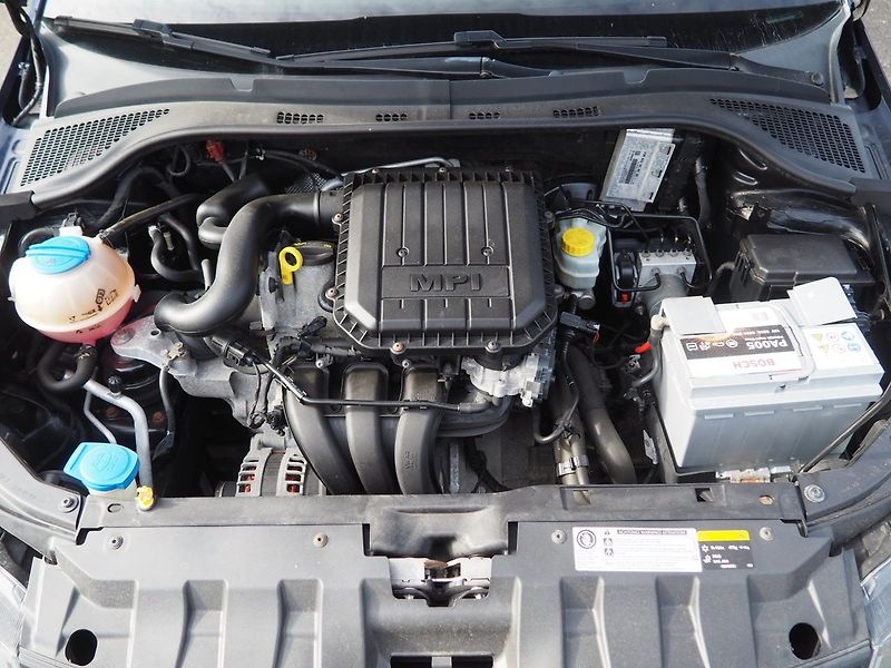 Škoda Fabia (2015) 1.0 MPI Active - fotka 30 z 31