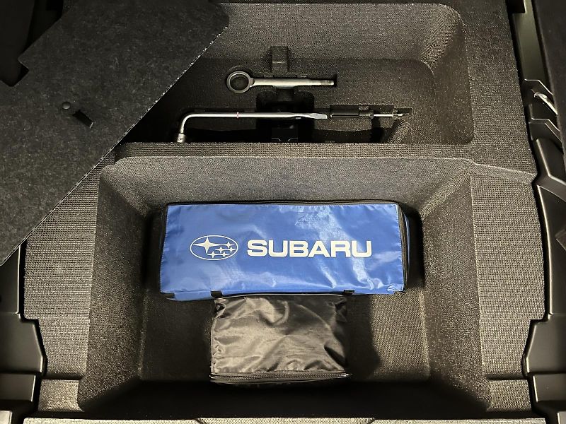 Subaru Outback 2.5i Comfort ES Lineartronic - fotka 21 z 43