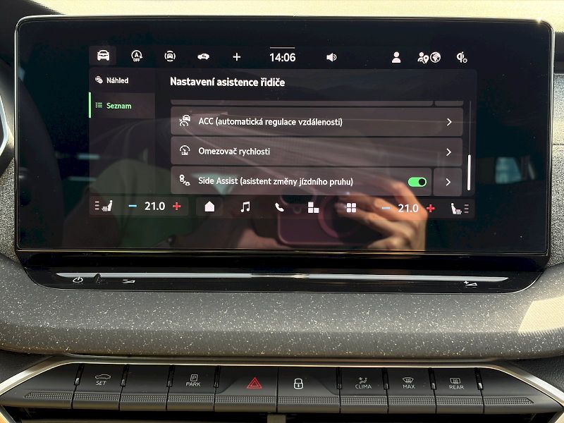 Škoda Octavia (2025) Combi M-HEV DSG 1.5 / 110kW / - fotka 30 z 35