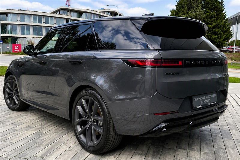 Land Rover Range Rover Sport (2026) 3,0 D250 DYNAMIC SE - fotka 3 z 26