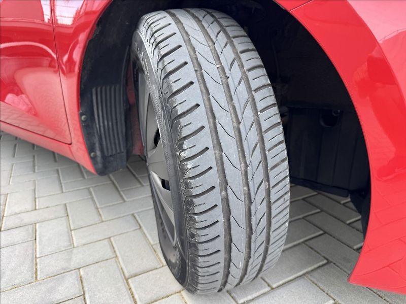 Kia Ceed 1,4 i 73kW 2.maj. původ ČR - fotka 43 z 50