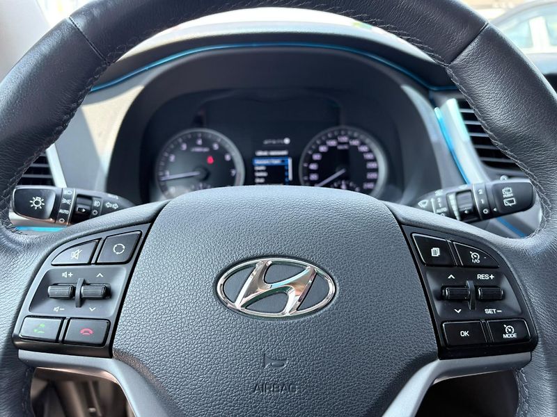 Hyundai Tucson - fotka 10 z 12