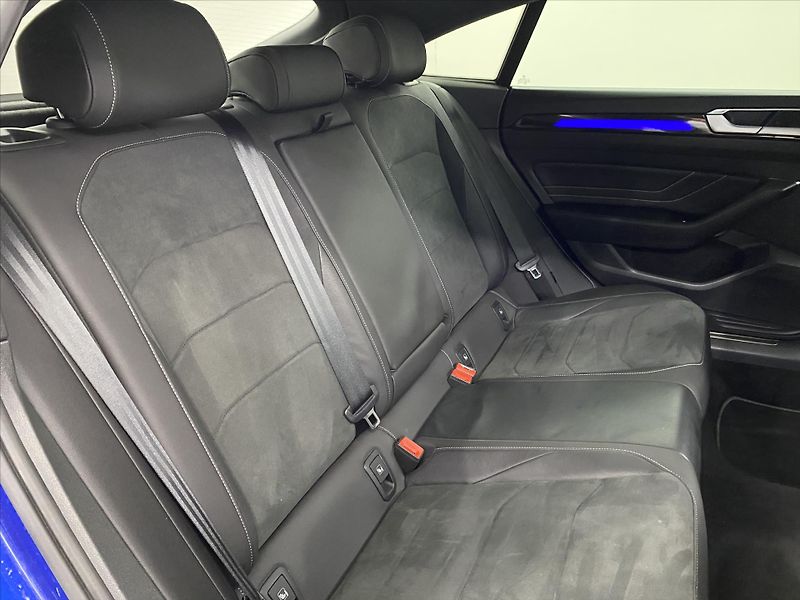 Volkswagen Arteon 2,0 TDi 147kW DSG R-LINE - fotka 7 z 28